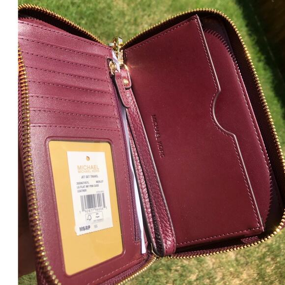 Michael Kors Large Flat Wallet/Wristlet Merlot Gold Tone Hardware - Picture 5 of 6